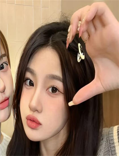 男子殴打女邻居:她刷视频声音大_狂潮3电影免费观看_姐姐真漂亮的视频在线观看